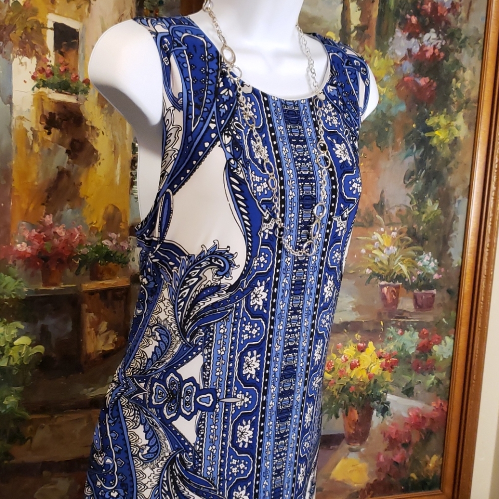 INC sleeveless Dress, Knee Length, gorgeous patten - Picture 3 of 9